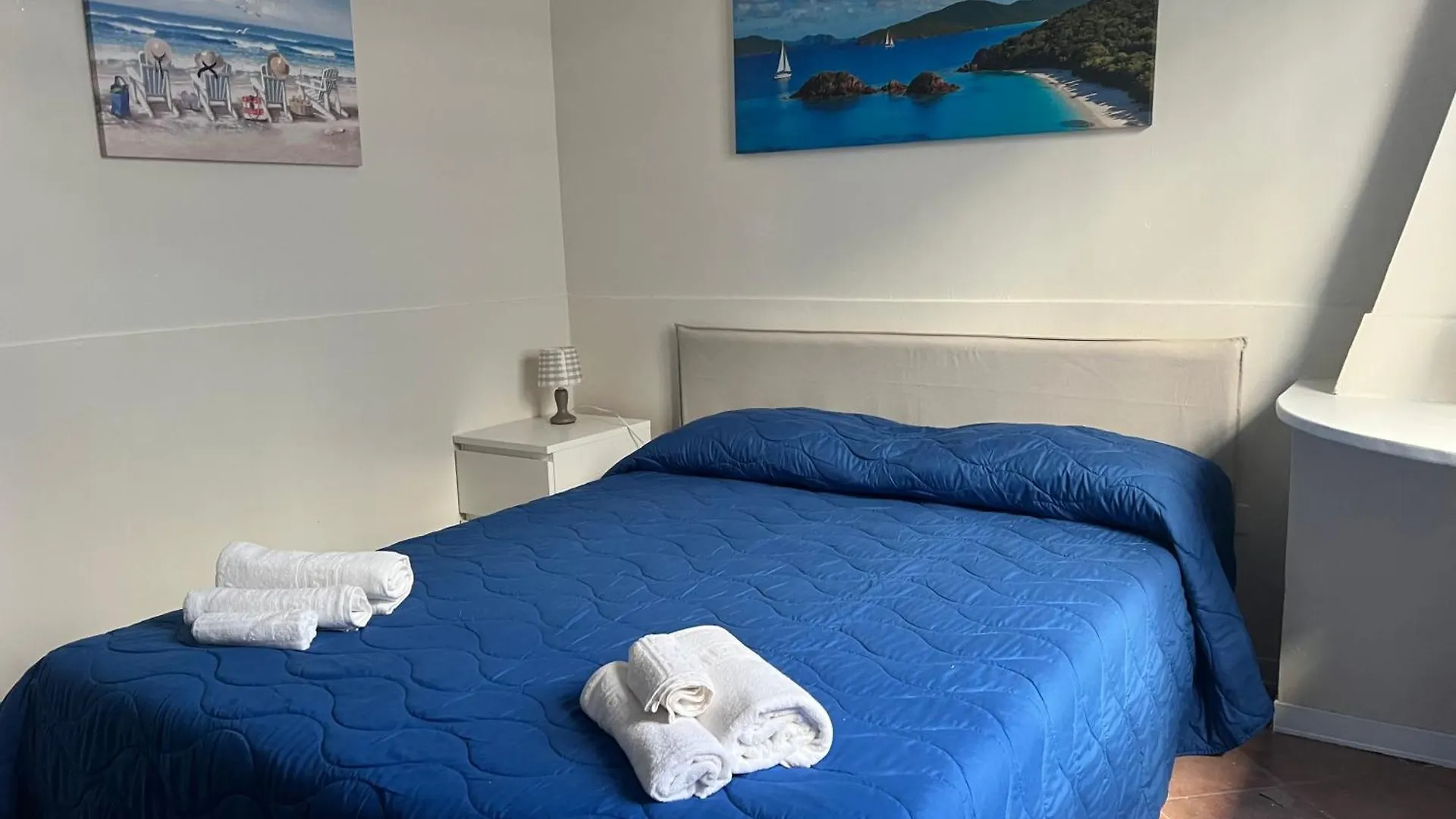 Casa Sul Mare Lalu A 20 Kl Da Palermo Tre Camere 9 Posti Santa Flavia Italy