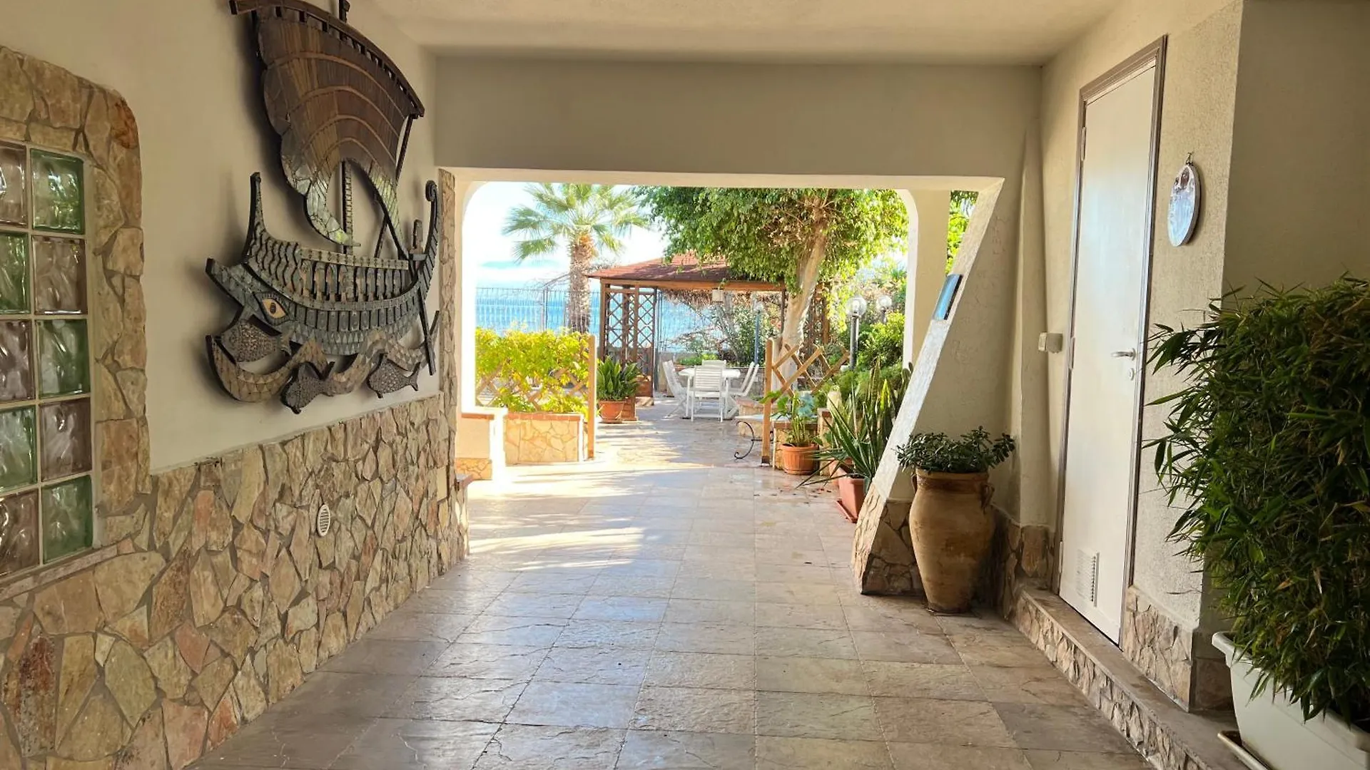 Holiday home Casa Sul Mare Lalu A 20 Kl Da Palermo Tre Camere 9 Posti Santa Flavia Italy